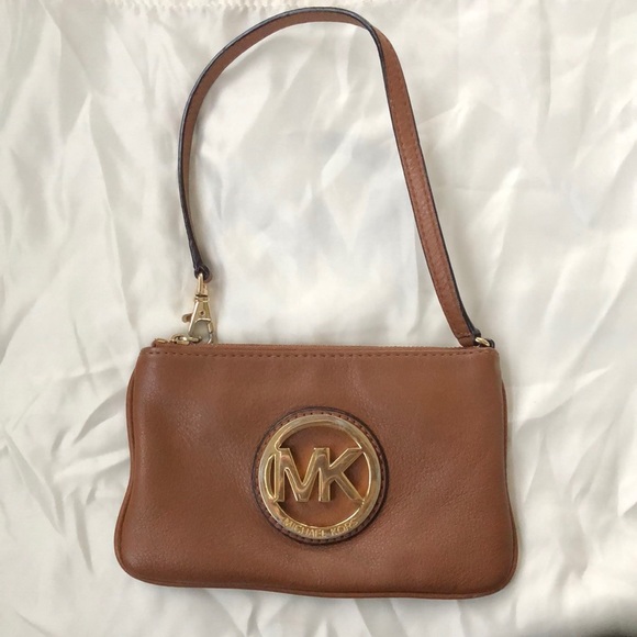 Michael Kors Brown Pebble Leather Wristlet - Picture 7 of 7